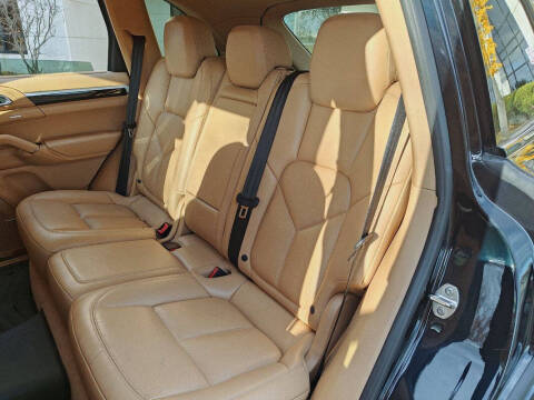 2016 Porsche Cayenne S