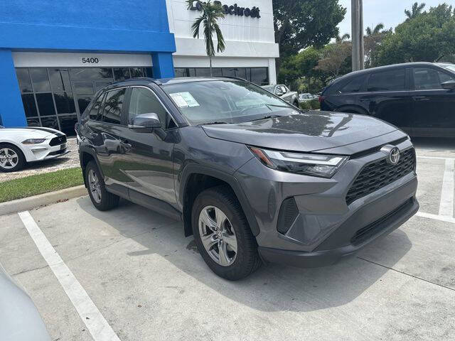 2024 Toyota RAV4 XLE
