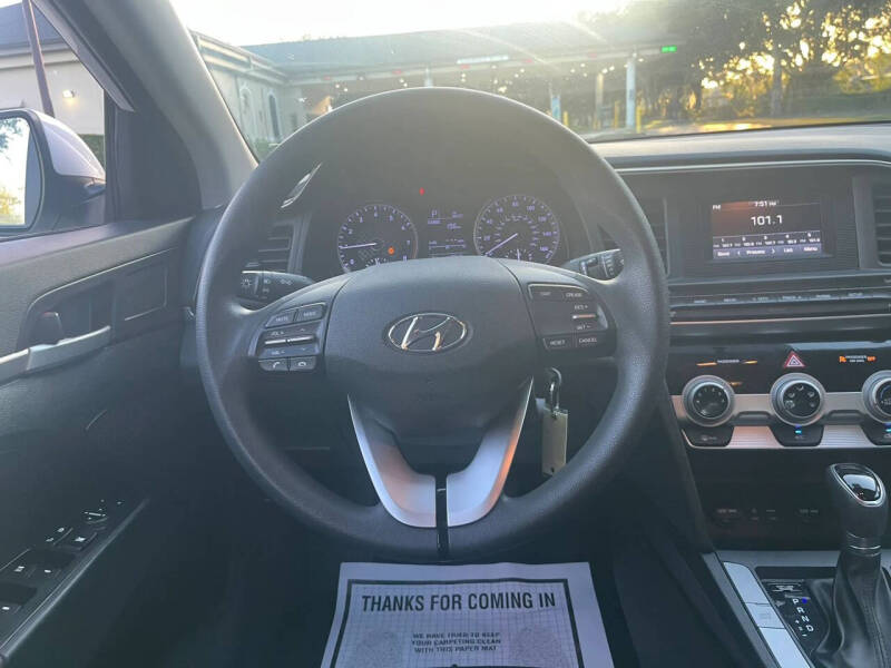 2019 Hyundai Elantra