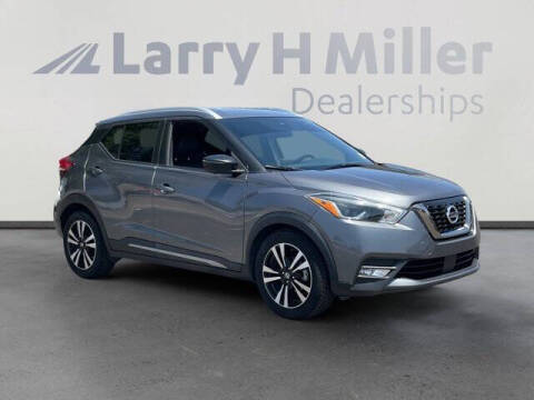 2020 Nissan Kicks SR