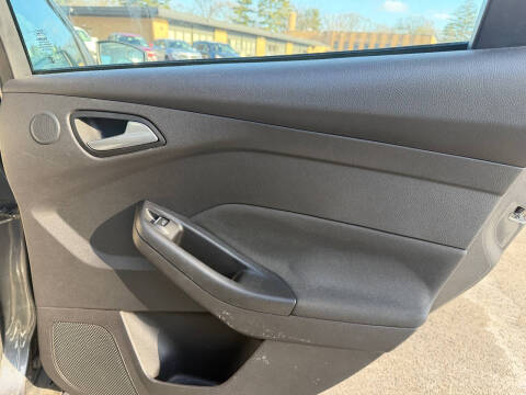 2015 Ford Focus Titanium