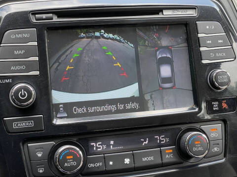 2017 Nissan Maxima Platinum