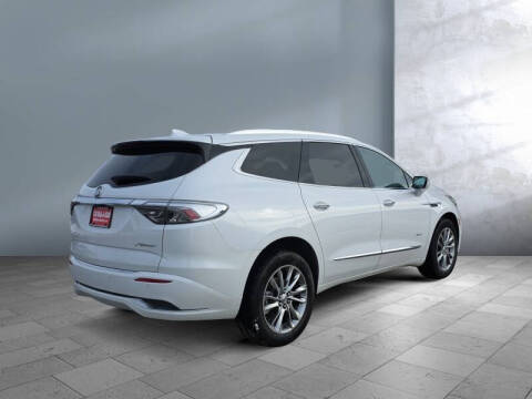 2024 Buick Enclave Avenir