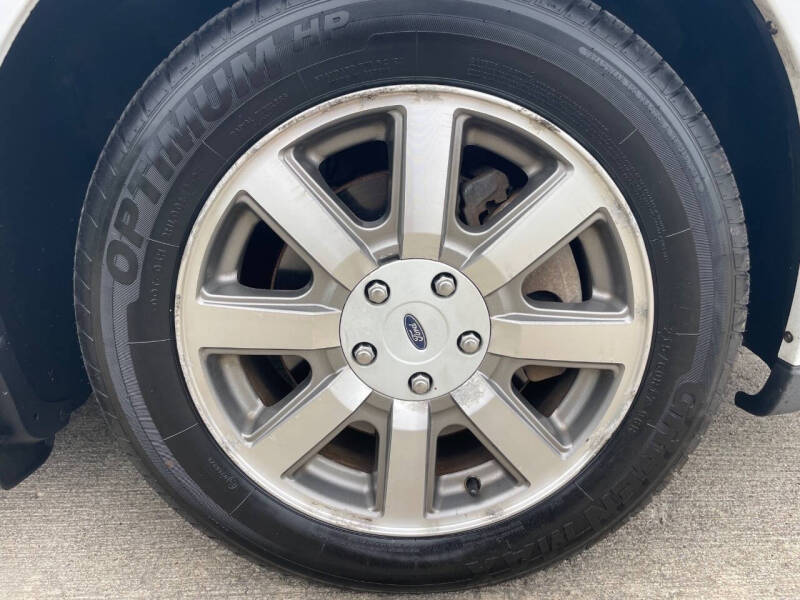 2008 Ford Taurus SEL