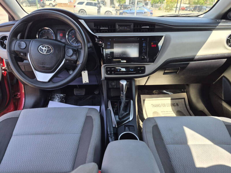 2019 Toyota Corolla LE