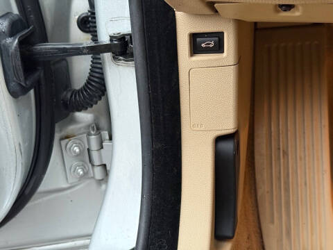 2006 BMW 3 Series 325xi