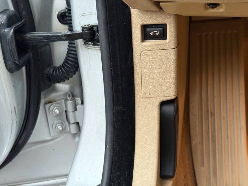 2006 BMW 3 Series 325xi