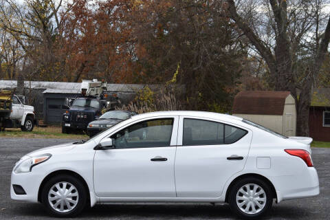 2016 Nissan Versa 1.6 S Plus
