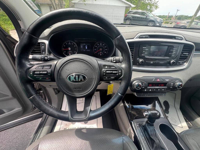 2016 Kia Sorento EX