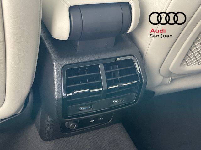 2025 Audi Q3 quattro S line Prem Plus 45 TFSI