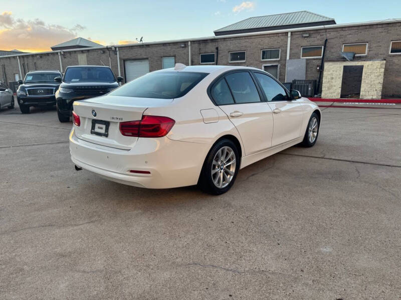 2017 BMW 3 Series 320i