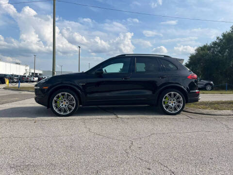2017 Porsche Cayenne