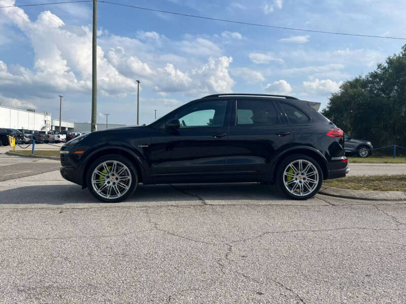 2017 Porsche Cayenne