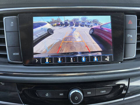 2020 Buick Enclave Essence