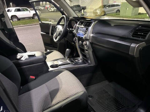 2022 Toyota 4Runner SR5