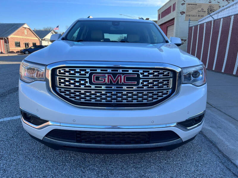 2017 GMC Acadia Denali