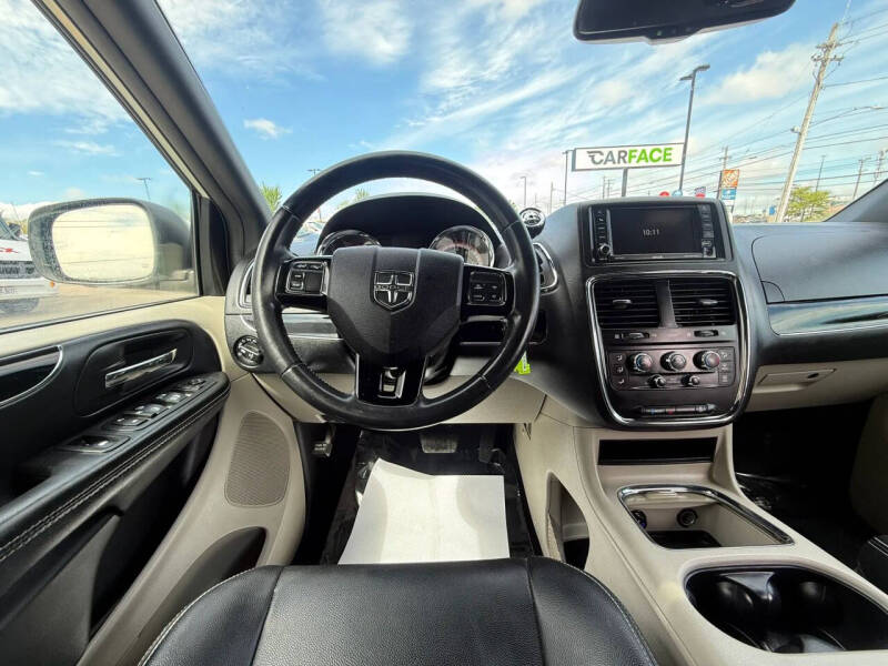 2017 Dodge Grand Caravan SXT