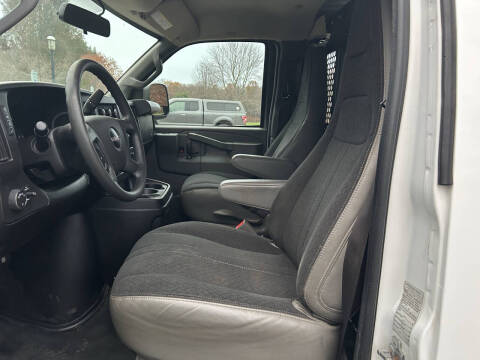 2019 GMC Savana 2500