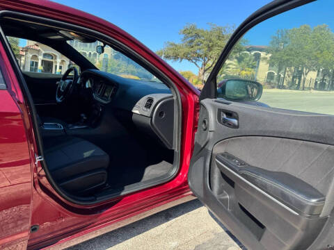 2019 Dodge Charger SXT