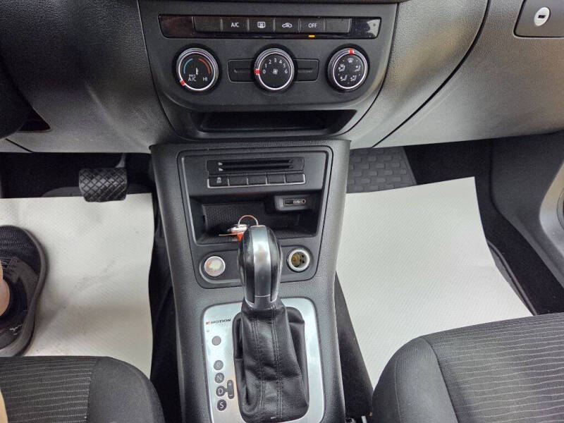 2018 Volkswagen Tiguan Limited 2.0T 4Motion