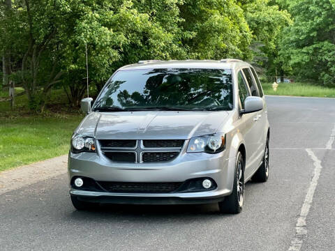 2019 Dodge Grand Caravan for sale at You Win Auto in Burnsville MN