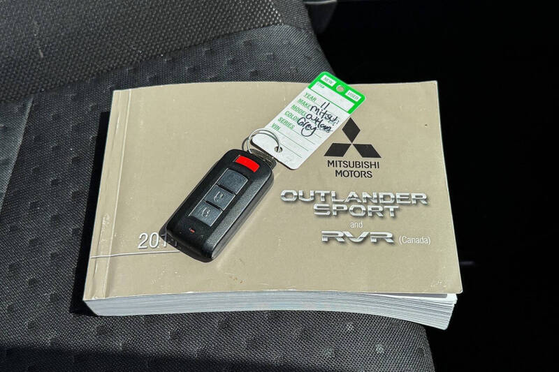 2011 Mitsubishi Outlander Sport SE