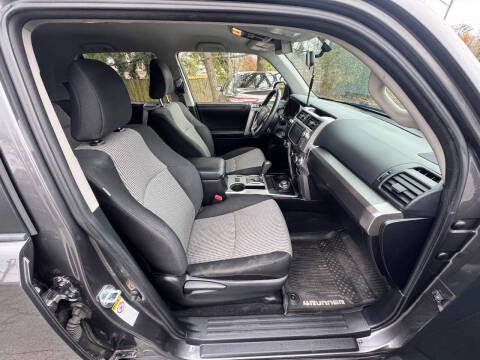 2017 Toyota 4Runner SR5