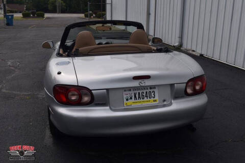 2002 Mazda MX-5 Miata