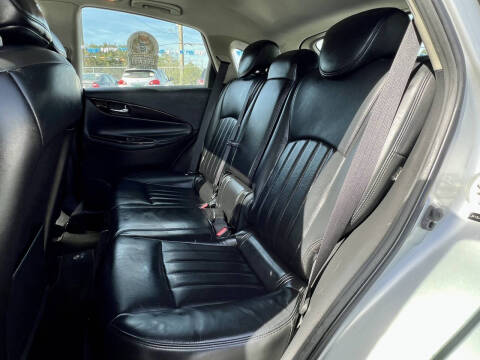 2013 Infiniti EX37 Journey