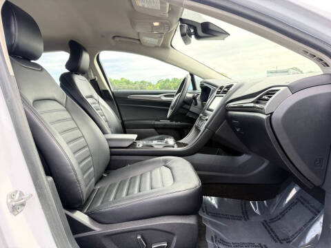 2018 Ford Fusion Hybrid SE
