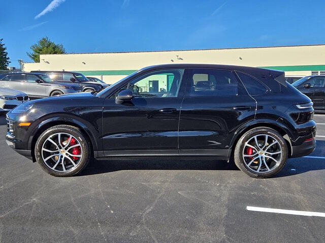 2024 Porsche Cayenne S