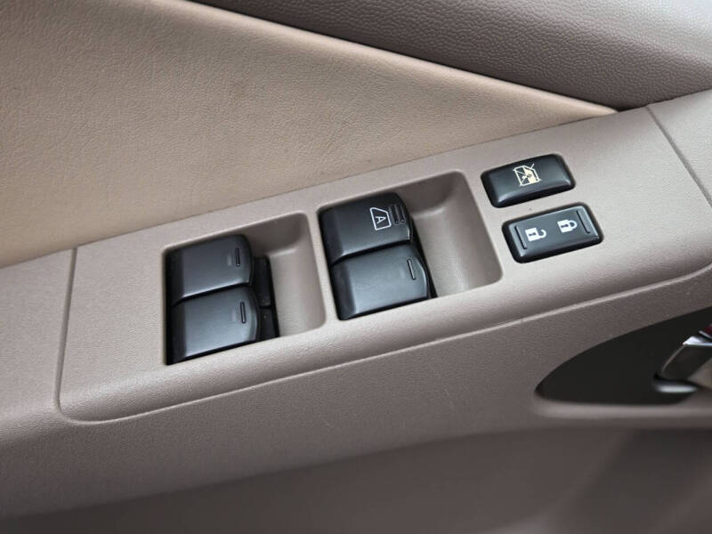 2012 Nissan Frontier