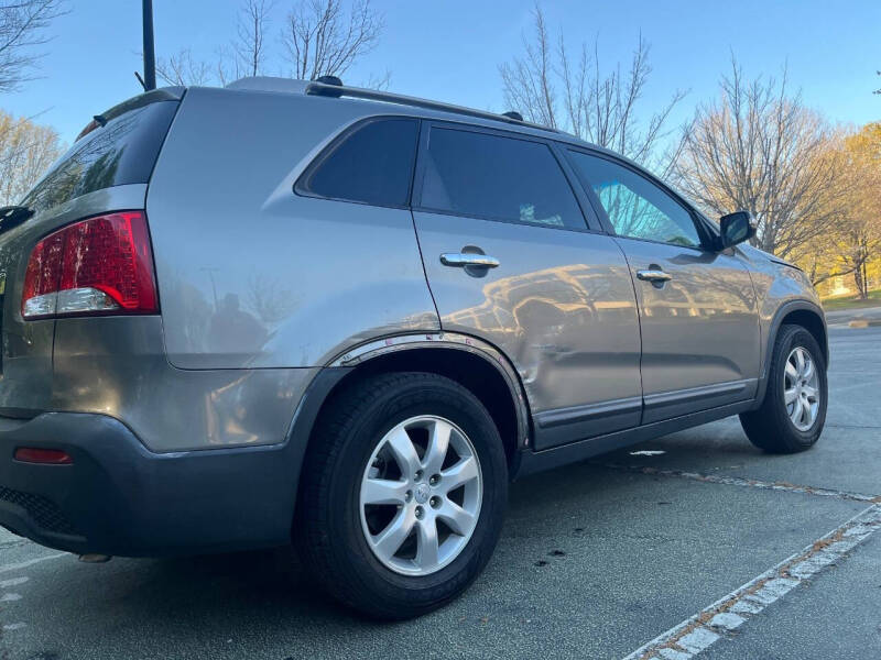 2012 Kia Sorento LX