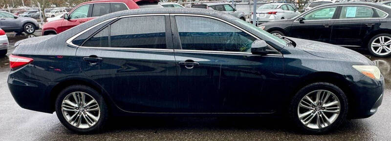 2015 Toyota Camry SE