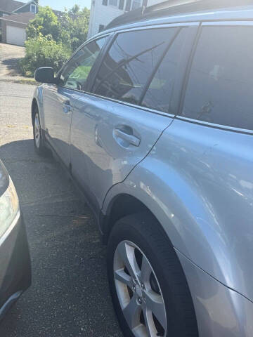 2014 Subaru Outback 2.5i Premium