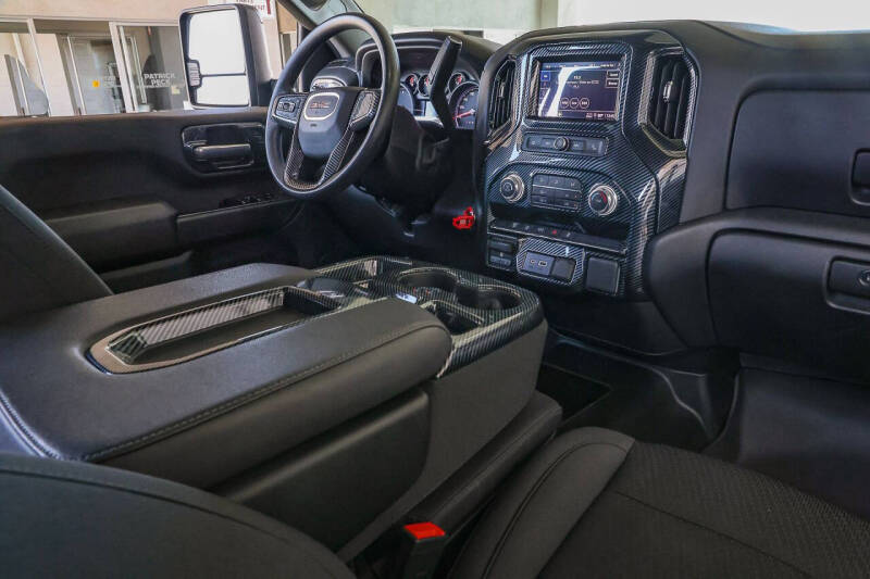 2025 GMC Sierra 3500HD