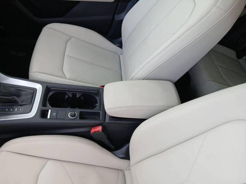 2021 Audi Q3 quattro S line Premium 45 TFSI