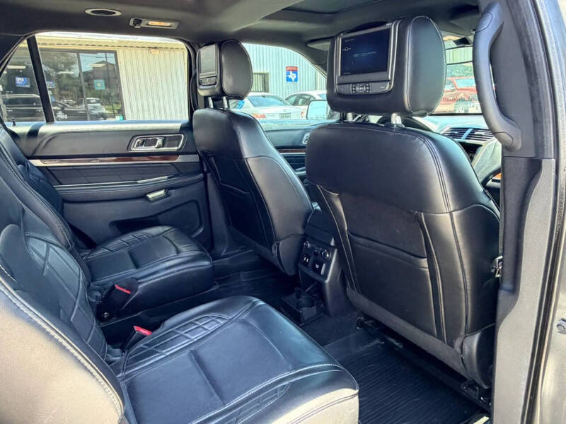 2018 Ford Explorer Platinum