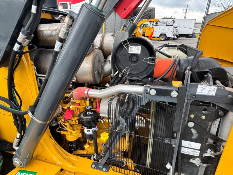 2020 John Deere 310 SL