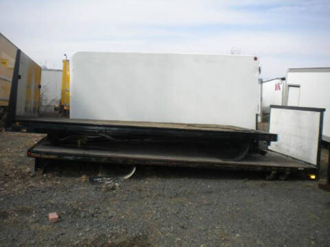 2014 Truck Bodies npr