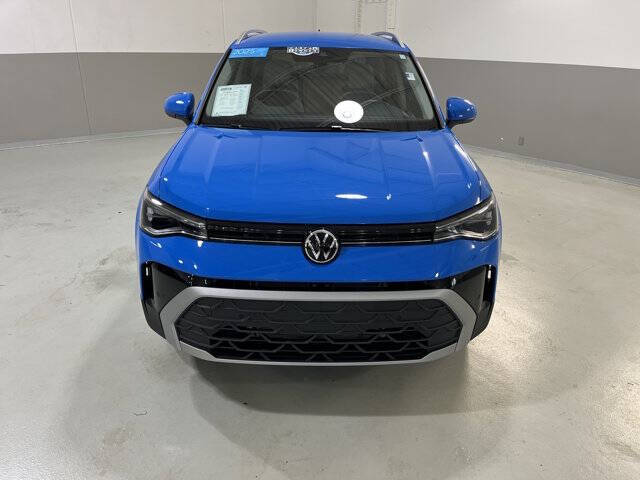2025 Volkswagen Taos SE 4Motion