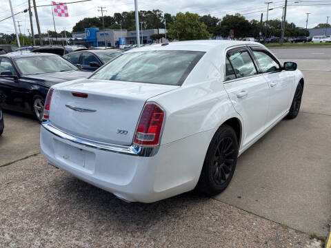 2014 Chrysler 300