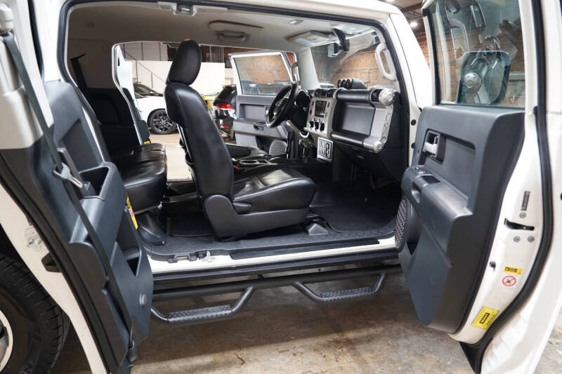 2011 Toyota FJ Cruiser