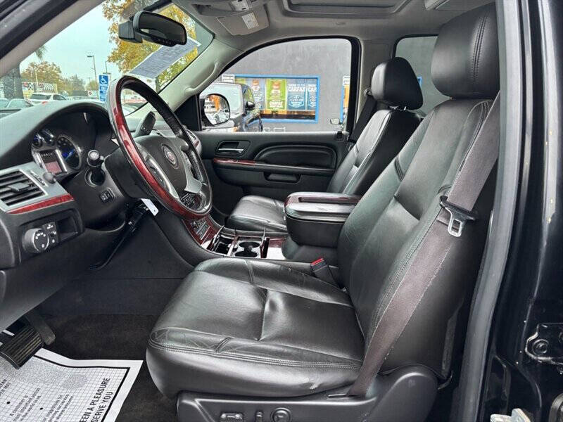 2013 Cadillac Escalade Premium