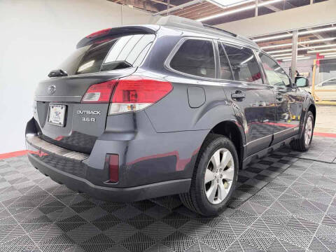 2011 Subaru Outback 3.6R Limited