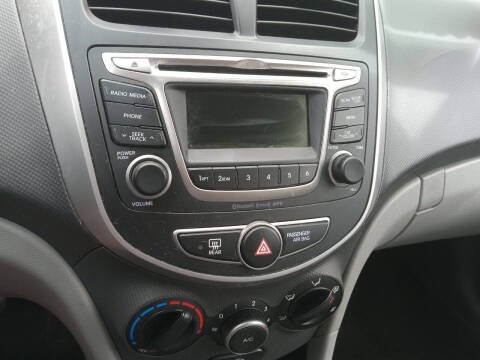 2017 Hyundai Accent Value Edition