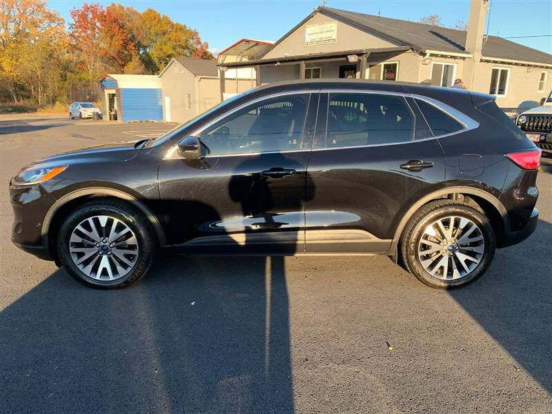 2020 Ford Escape Titanium