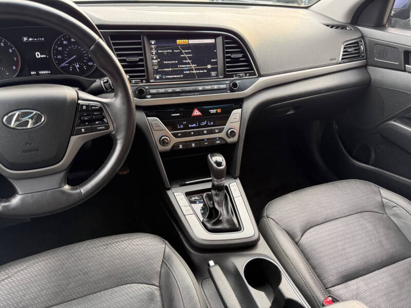 2017 Hyundai Elantra Limited