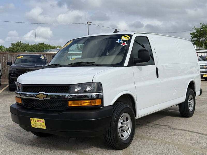 2023 Chevrolet Express 2500