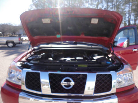 2005 Nissan Titan LE